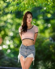 床上的私语场景未压缩版